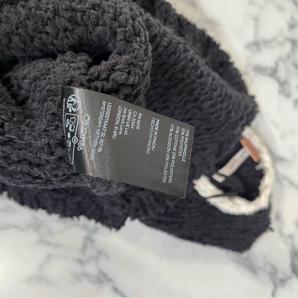 Free People‎ Sicily Shell Sweater Black Cream Knit Crop Reversible Small New - Picture 12 of 12